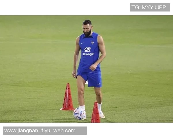 罗滕力挺本泽马和格列兹曼重返国家队两位名宿却持反对意见 罗滕力挺本泽马和格列兹曼重返国家队两位名宿却持反对意见